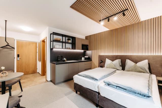 Double or Twin Room with Kitchen - Image 2