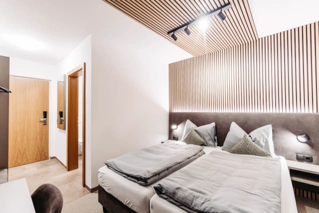 Double or Twin Room - Image 3